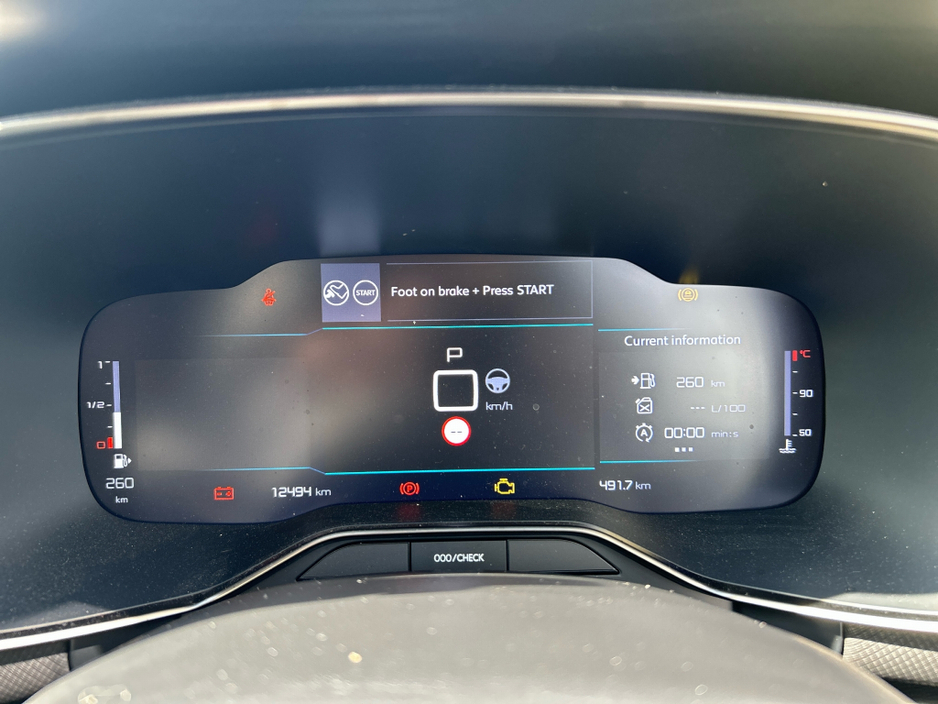 2025 Citroen C5 Aircross PLUS PACK BLUE HDI 13 €39,950