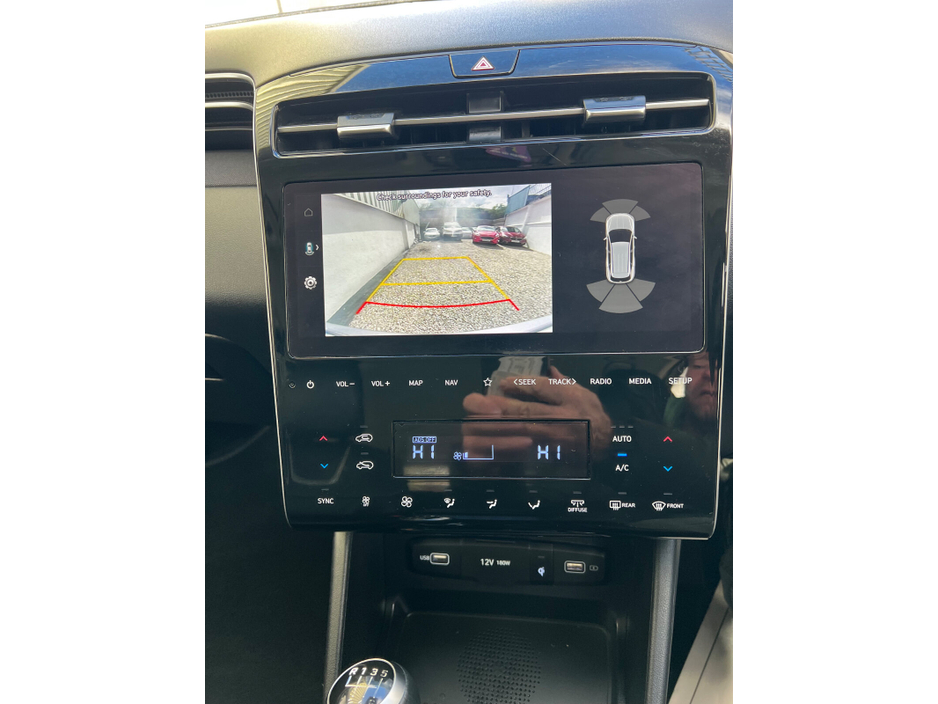 2022 Hyundai Tucson - image 10