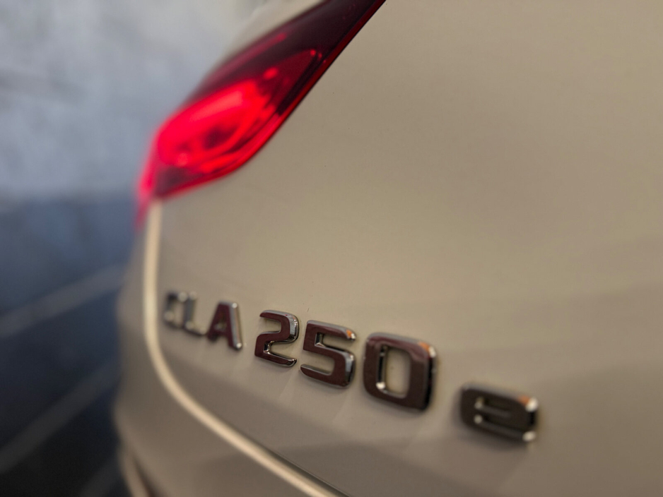 2022 Mercedes-Benz CLA Class - image 26