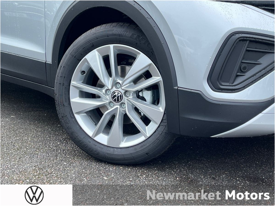 2026 Volkswagen T-Cross - image 2