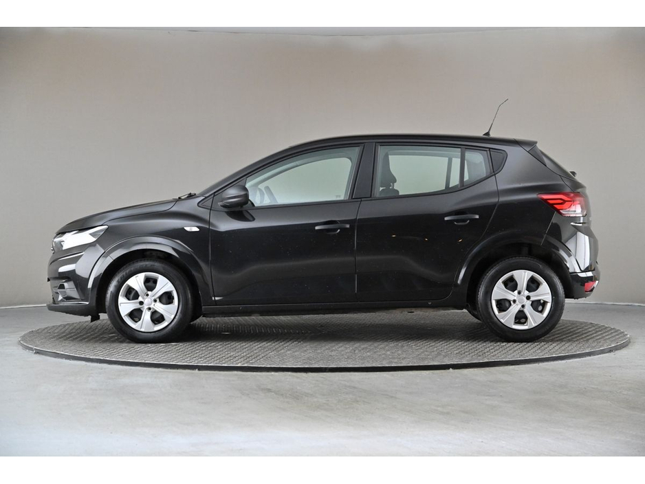 2023 Dacia Sandero - image 4