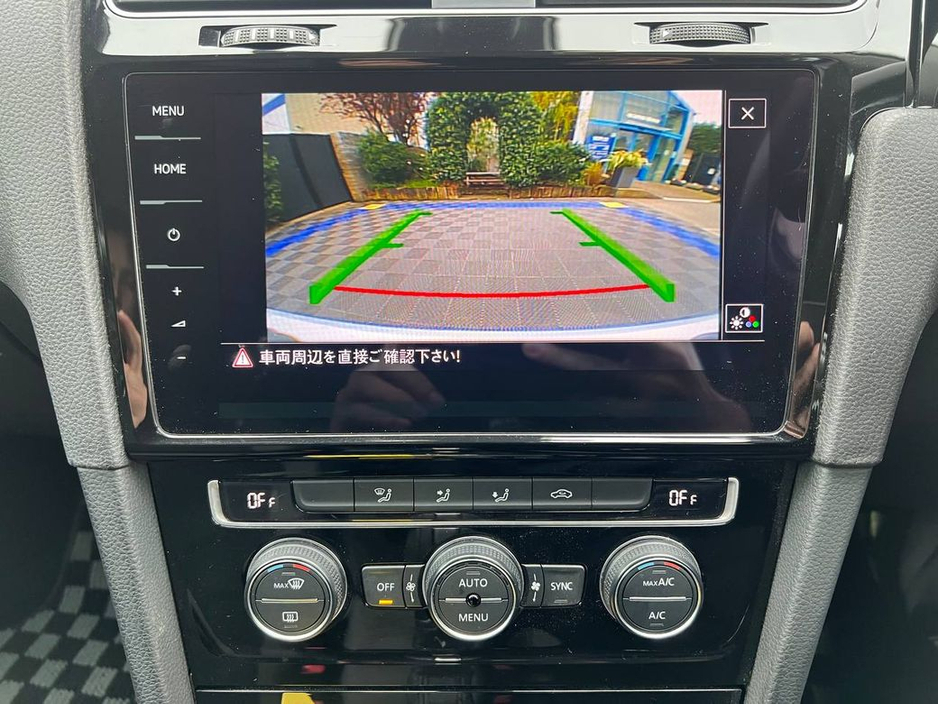 2017 Volkswagen Golf - image 7