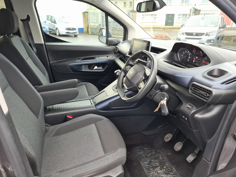 2022 Peugeot Rifter Allure Lowered Floor Wheelchair Access €22,995