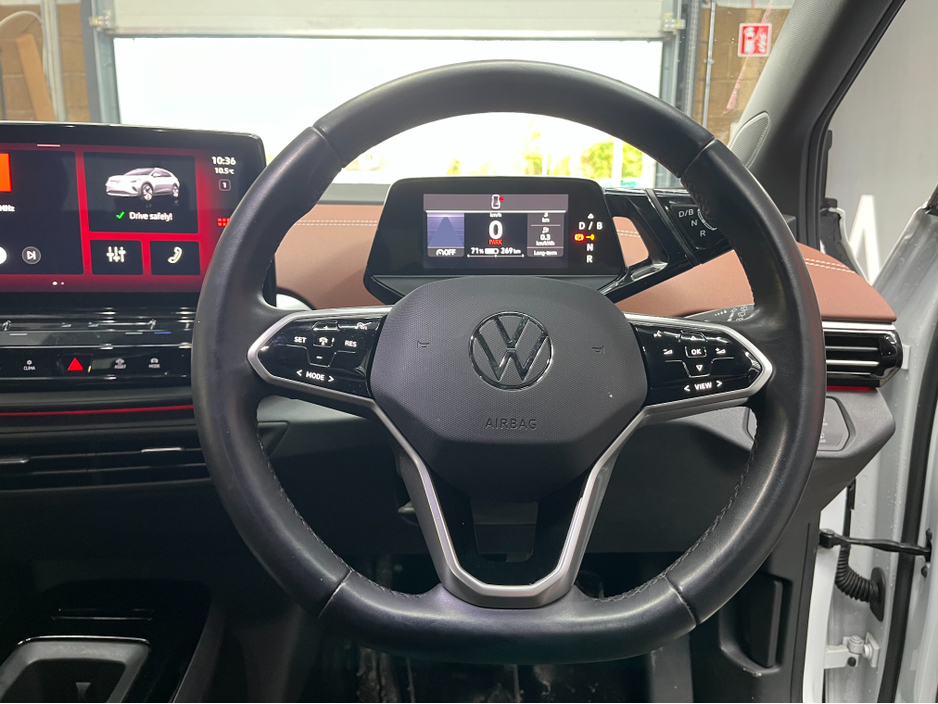 2022 Volkswagen ID.4 €26950 2022 VOLKSWAGEN ID.4 PRO LAUNCH EDITION AUTOMATIC / CRUISE CONTROL / 360° CAMERA / ELECTRIC MEMORY & HEATED SEATS / APPLE CARPLAY / AMBIENT LIGHTS / PANORAMIC SUNROOF €26,950