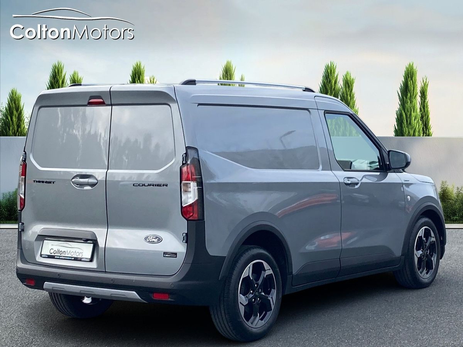 2026 Ford Transit Courier - image 8