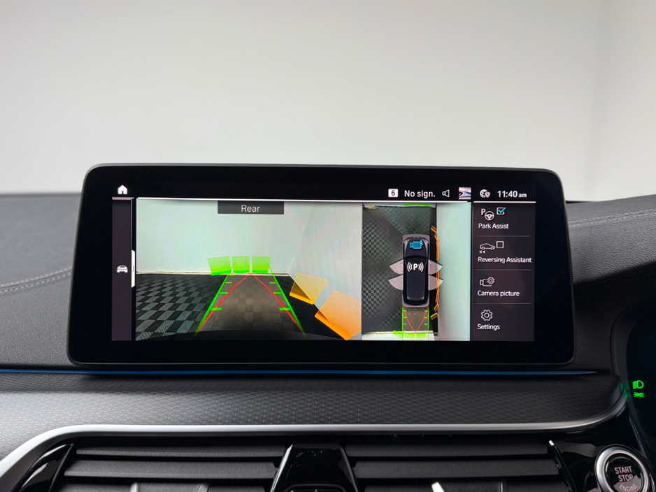 2023 BMW 5 Series - image 17