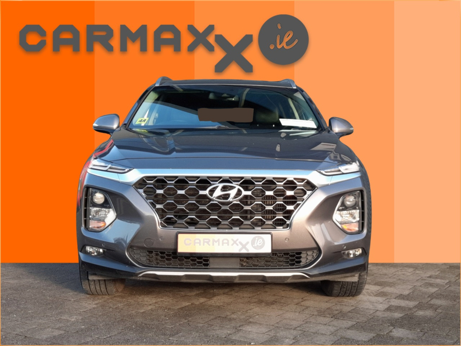 2020 Hyundai Santa Fe - image 2