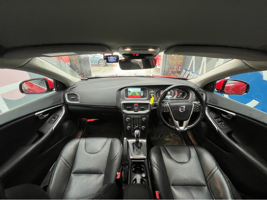 2015 Volvo V40 €11950 2015 VOLVO V40 T4 SE 1.6 AUTOMATIC / CRUISE CONTORL / REVERSE CAMERA / ELECTRIC MEMORY & HEATED SEATS €11,950