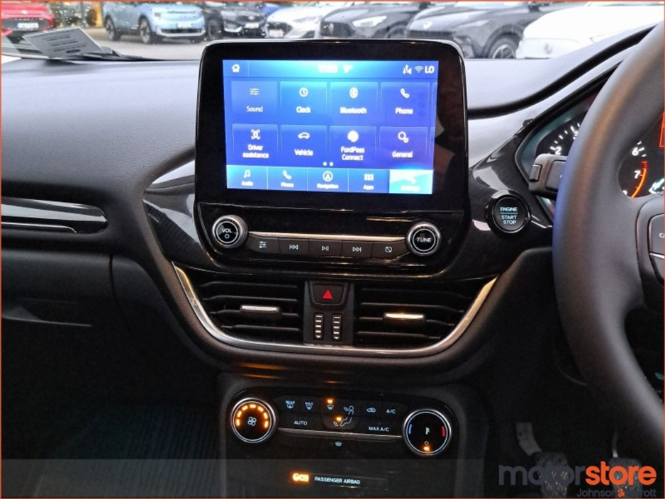 2024 Ford Puma TINY MILEAGE! 1.0L EcoBoost Hybrid 125PS Titanium €26,900