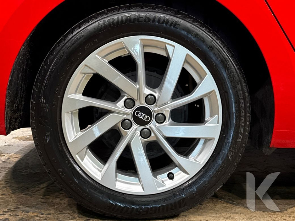 2021 Audi A1 - image 23