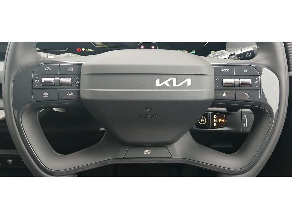 2026 Kia EV5 - image 14