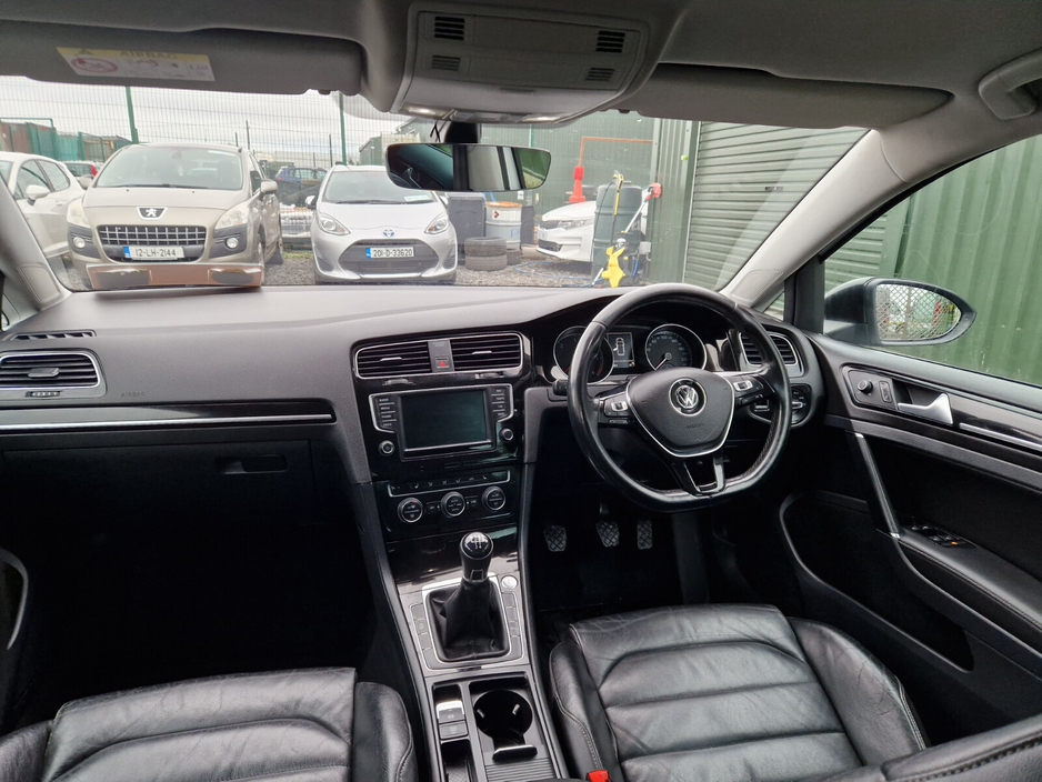 2017 Volkswagen Golf 1.6 TDI 5DR 115HP Highline DSG €13,950