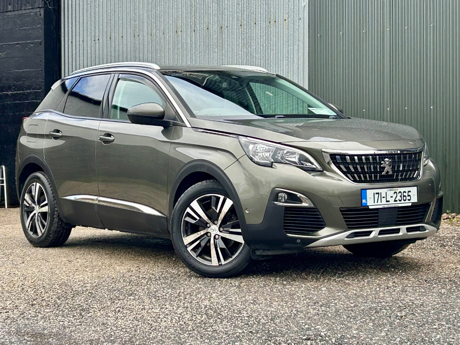 2017 Peugeot 3008 - image 2