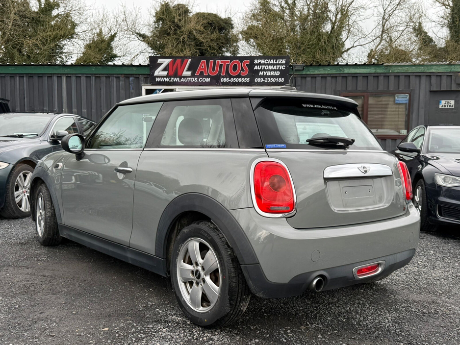 2017 MINI Hatch - image 7
