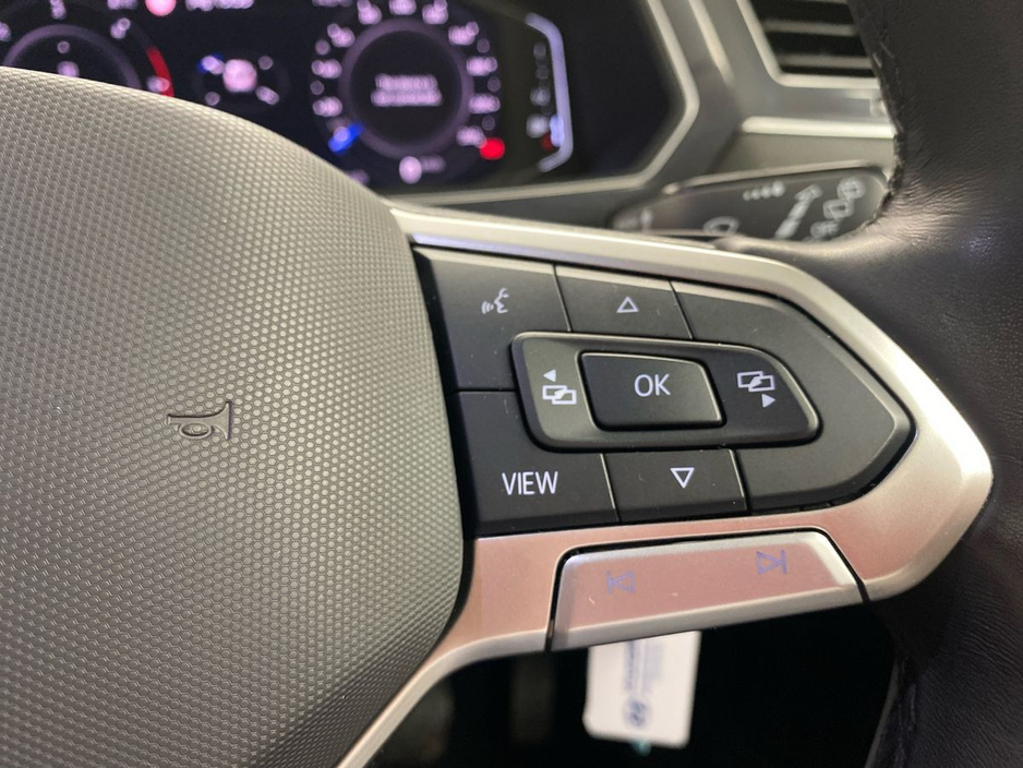 2024 Volkswagen Tiguan - image 21