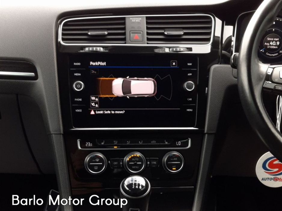 2019 Volkswagen Golf - image 15