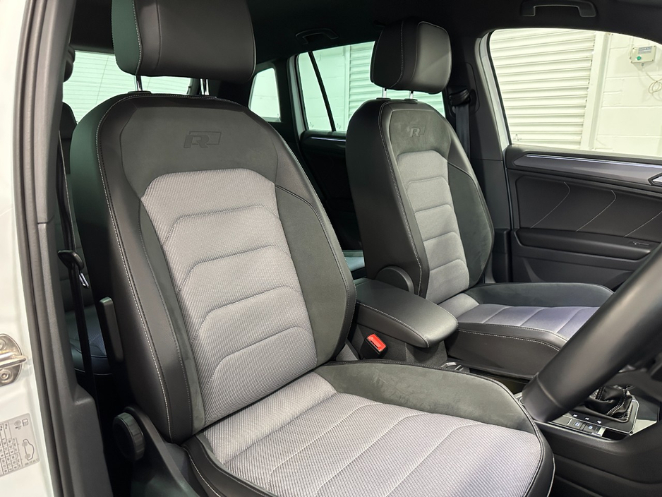 2019 Volkswagen Tiguan - image 23