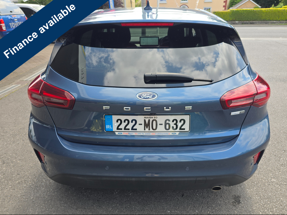 2022 Ford Focus - image 6