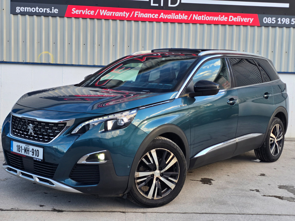 2018 Peugeot 5008 - image 12
