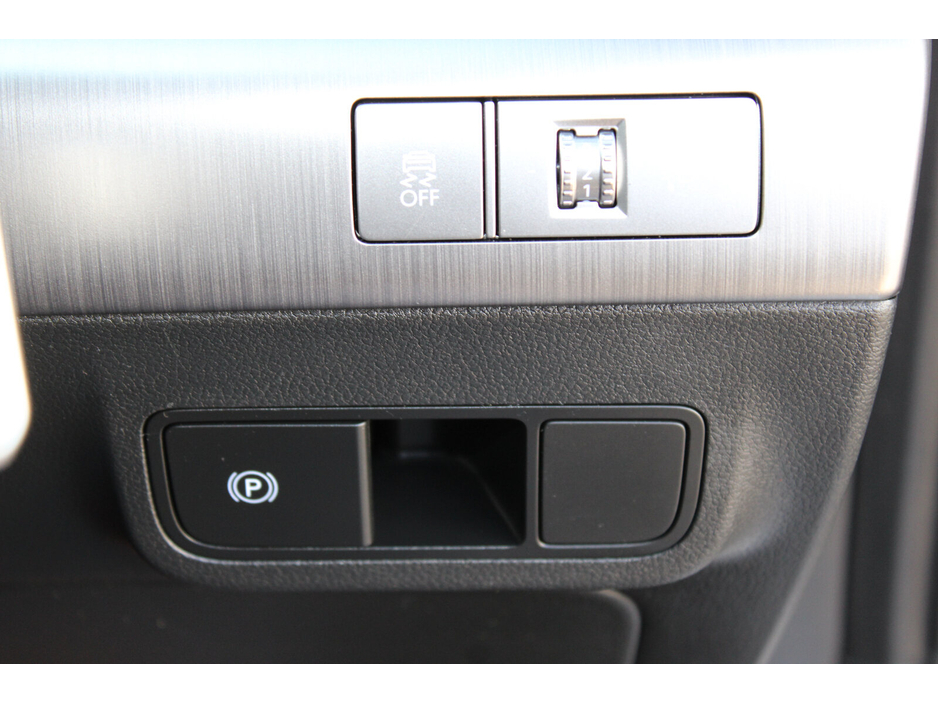 2024 Hyundai Kona - image 24