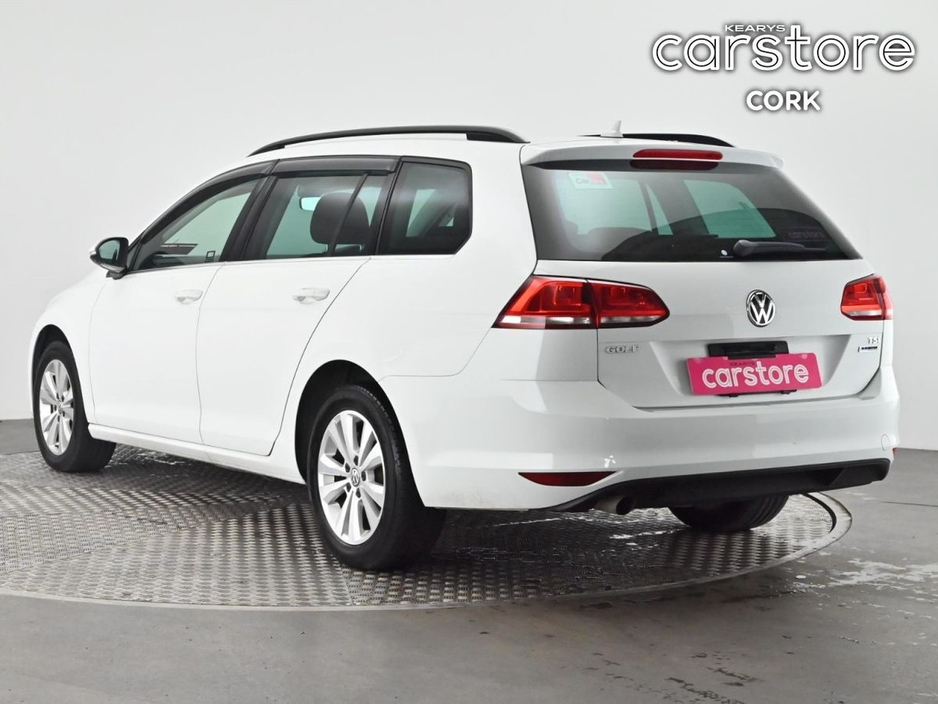 2016 Volkswagen Golf - image 3