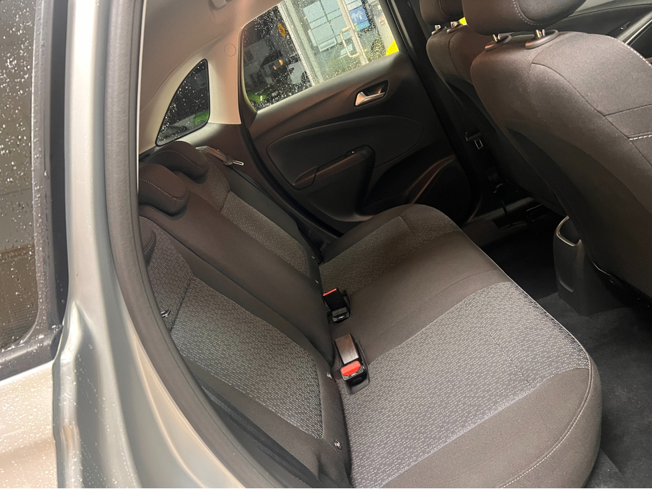 2024 Opel Crossland X *Only 12000 Kms* As New Petrol Manual High Spec 2024 Opel Crossland Rear View Camera Apple Car Play www.bolands.ie Est.1955 €21,950