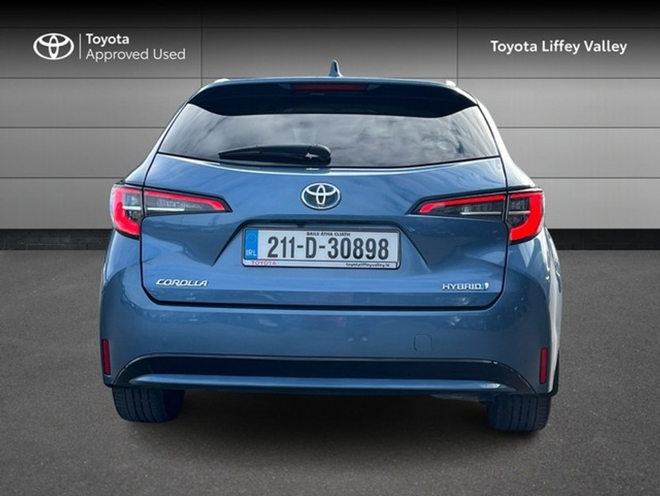 2021 Toyota Corolla - image 4