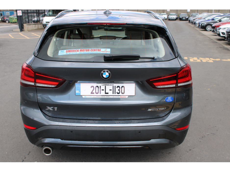 2020 BMW X1 - image 4