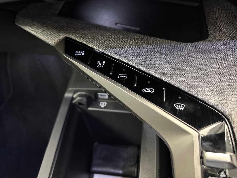 2025 Peugeot 3008 - image 20