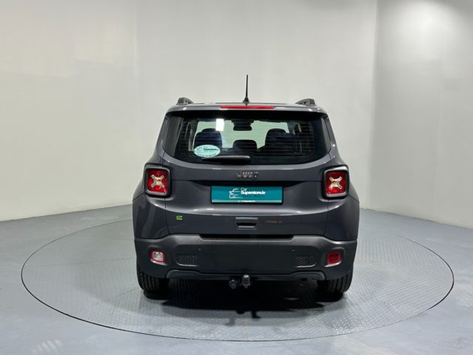 2024 Jeep Renegade - image 6