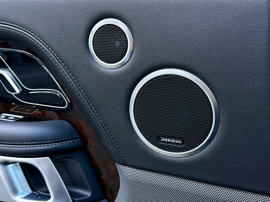 2020 Land Rover Range Rover - image 11