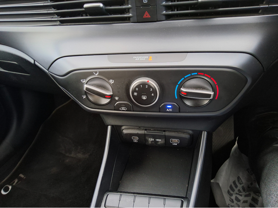 2024 Hyundai i20 - image 12