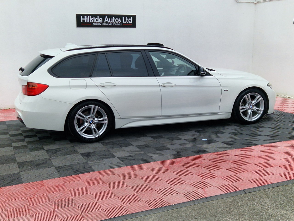 2013 BMW 3 Series - image 12