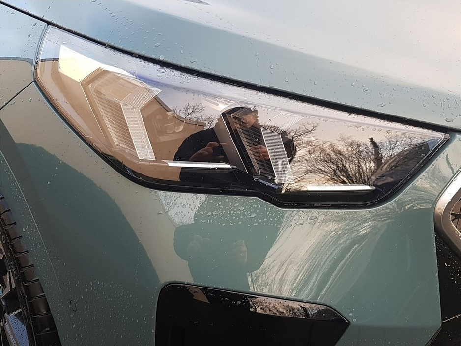 2025 BMW iX2 - image 19