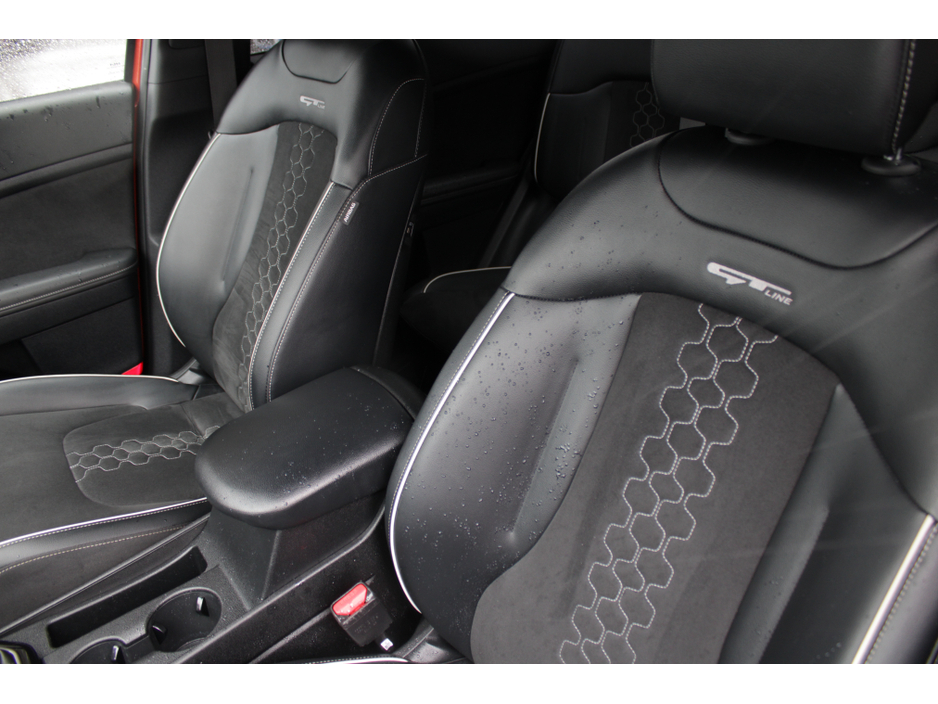 2022 Kia Sportage - image 23