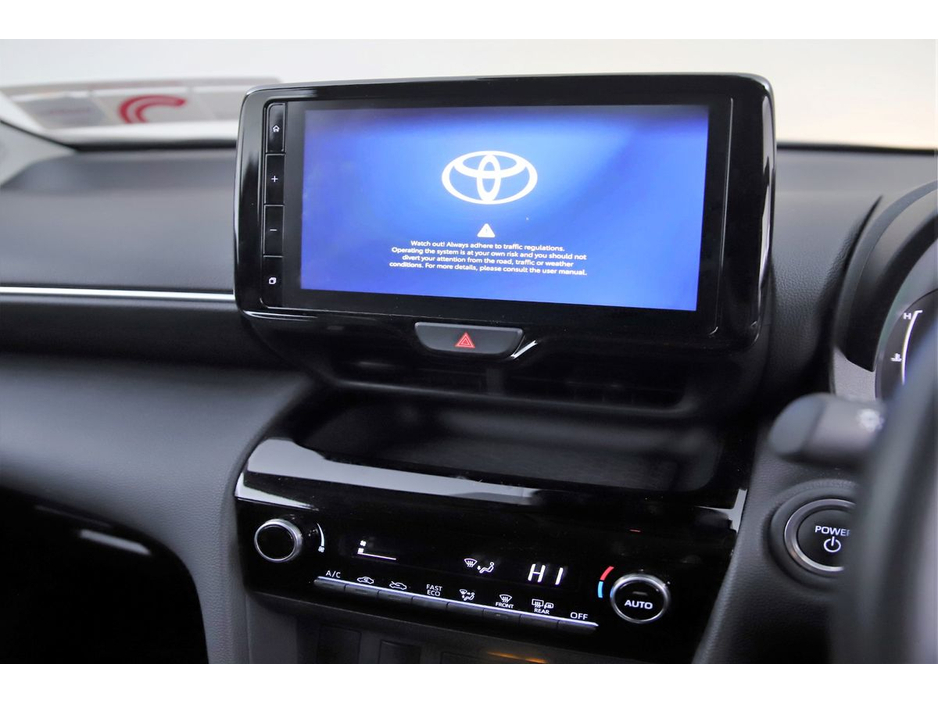 2024 Toyota Yaris Cross 1.5 LUNA HYBRID *ANDROID*CARPLAY*REVERSE CAM* €27,890