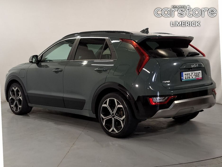 2023 Kia Niro - image 5
