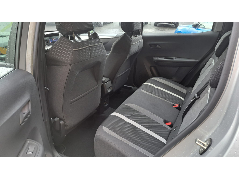 2026 Opel Frontera - image 9