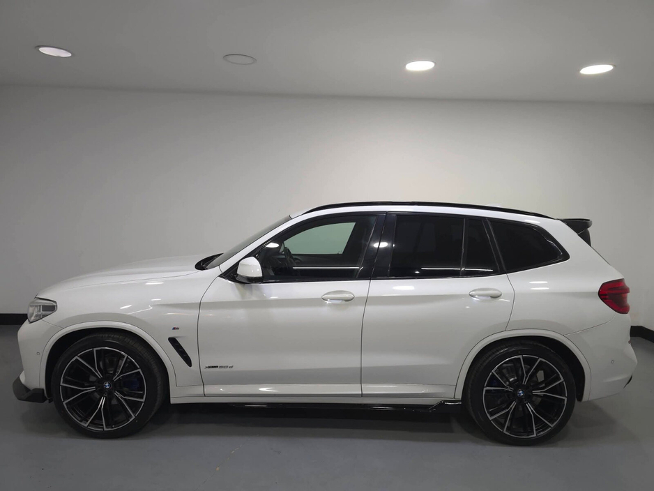 2018 BMW X3 - image 11