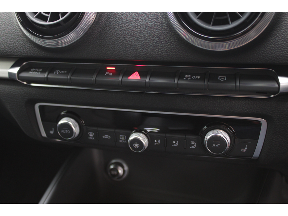 2019 Audi A3 - image 15