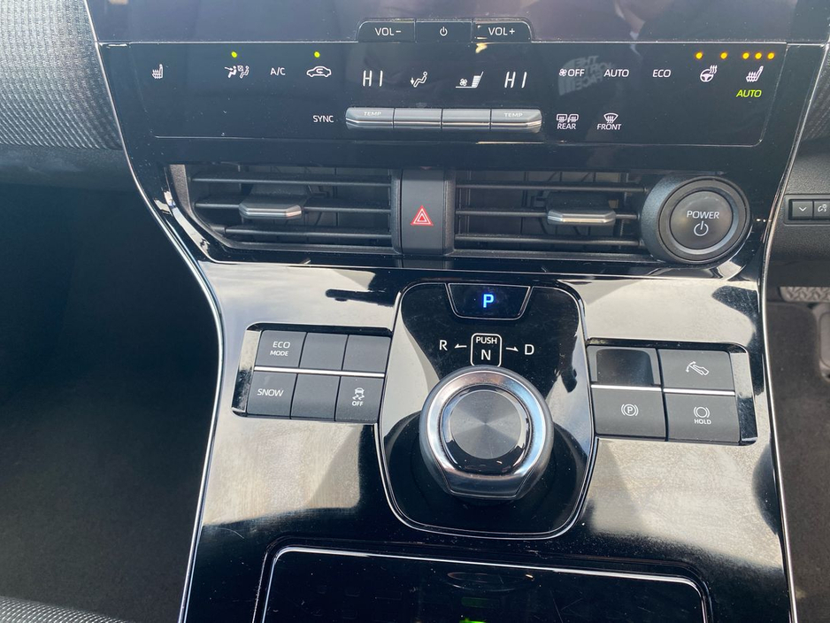 2023 Toyota bZ4X - image 17