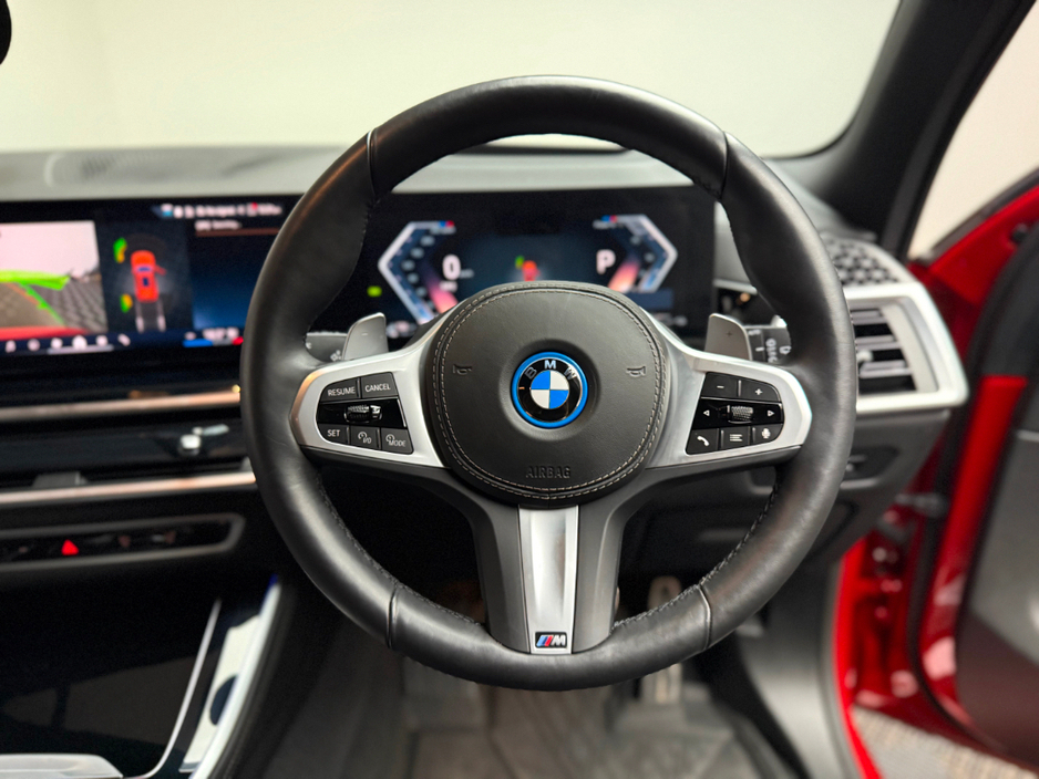 2025 BMW X5 - image 15