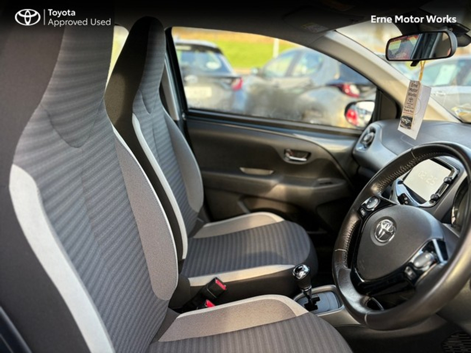 2019 Toyota Aygo AYGO 5DR X-PLAY X-SHIFT €13,450