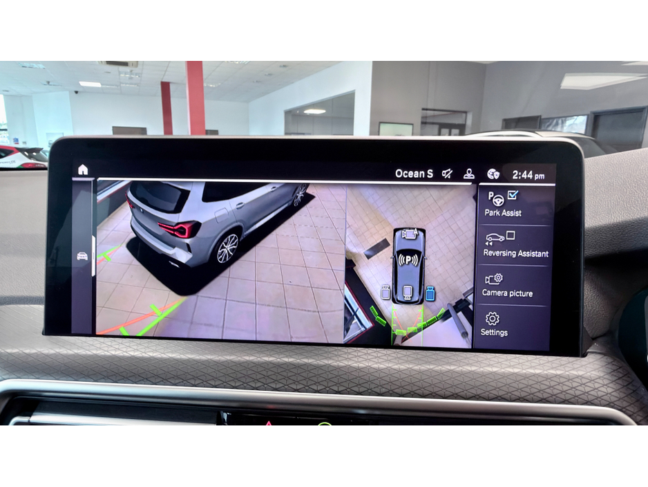 2023 BMW X3 - image 34