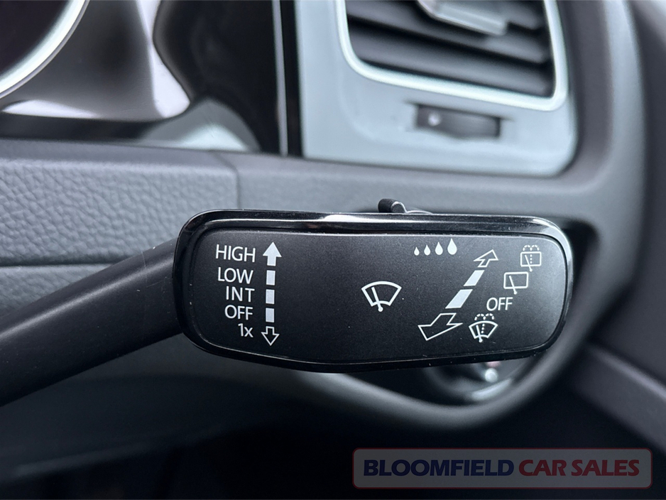 2016 Volkswagen Golf 1.4 HIGHLINE , AUTO // IMMACULATE €14,950