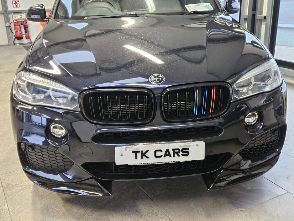 2016 BMW X5 - image 4