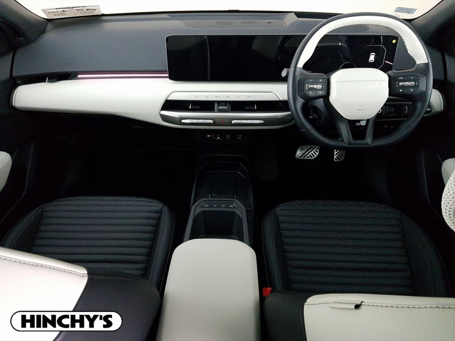 2026 Kia EV4 - image 2