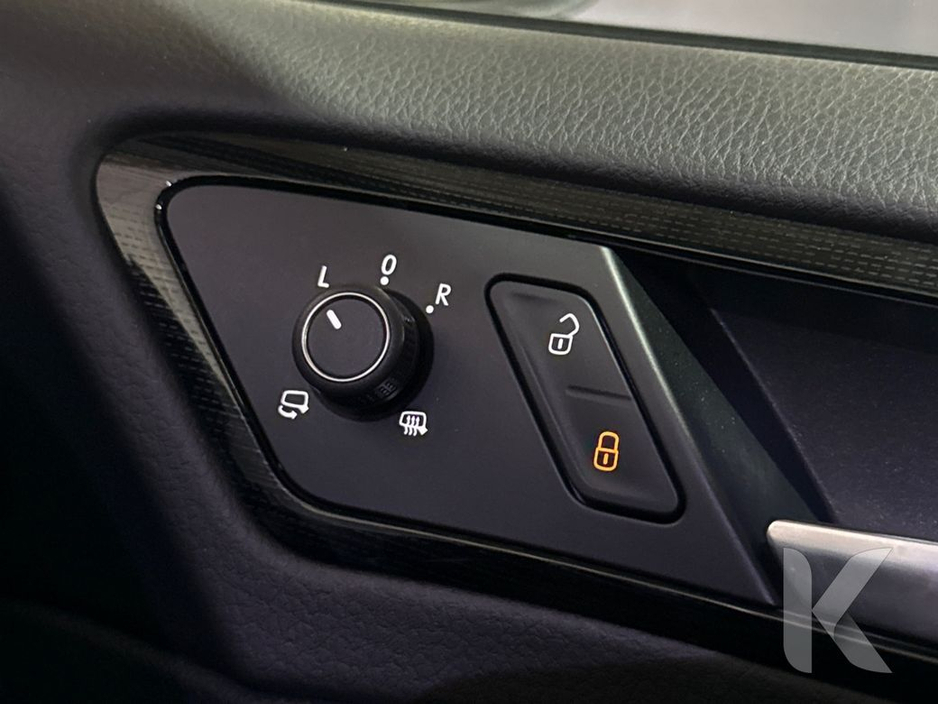 2018 Volkswagen Golf - image 21