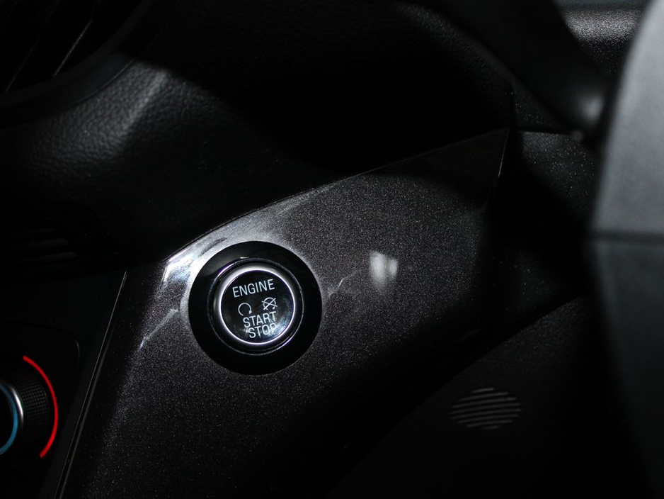 2019 Ford Kuga - image 25