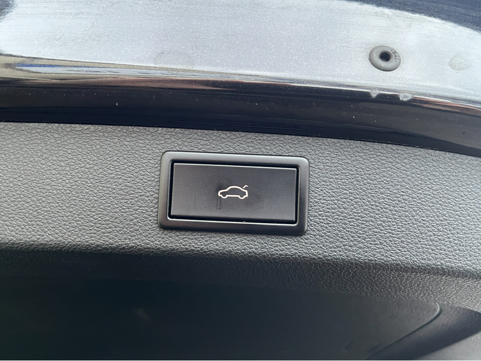 2020 Skoda Kodiaq 7 SEATER 4x4 STYLE AUTOMATIC 2.0 DIESEL //MASSIVE SPEC//CANTON SOUND SYSTEM//PANORAMIC GLASS ROOF//FULL LEATHER HEATED FRONT AND REAR SEATS// €36,950